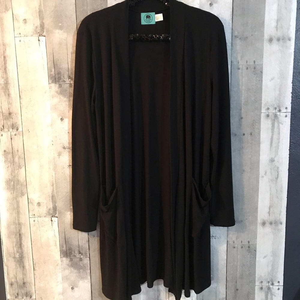 Super Comfortable and Cozy Fall Cardigan In Black
